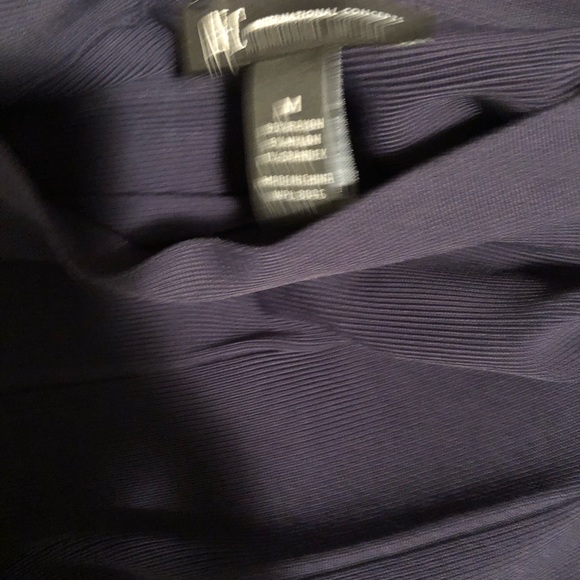 Skirt - Picture 2 of 3